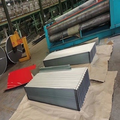 0.3mm Thick Corrugated Steel Sheets Galvanized Zinc Roof Sheet