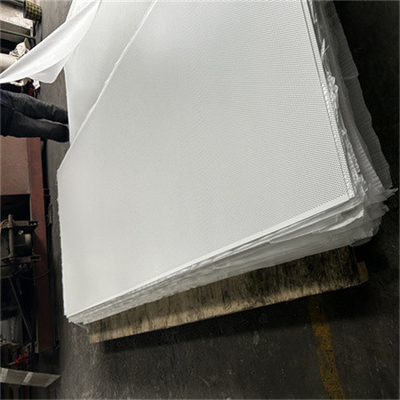 White Aluminum Perforated Metal Sheet 0.8mm X 1220mm Aluminum Sheet With Holes