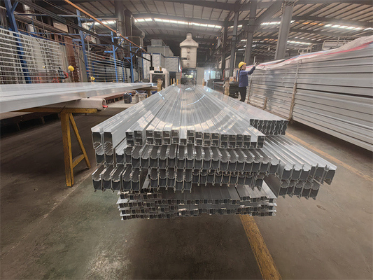0.38mm Thickness 6061 6082 6063 Aluminum Extrusion Profile For Doors And Windows