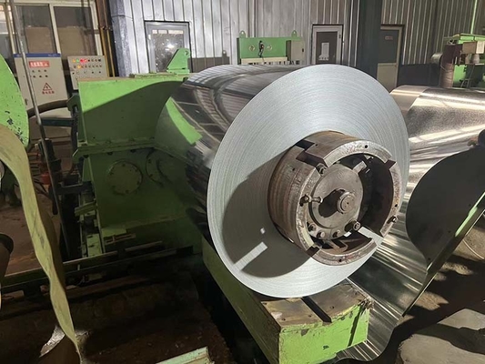 Hot Dipped Galvanised Iron Steel Coil JIS G3302 Z120 Regular Spangle