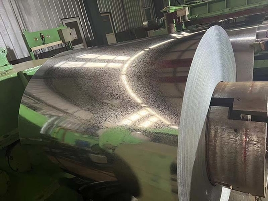 Hot Dipped Galvanised Iron Steel Coil JIS G3302 Z120 Regular Spangle